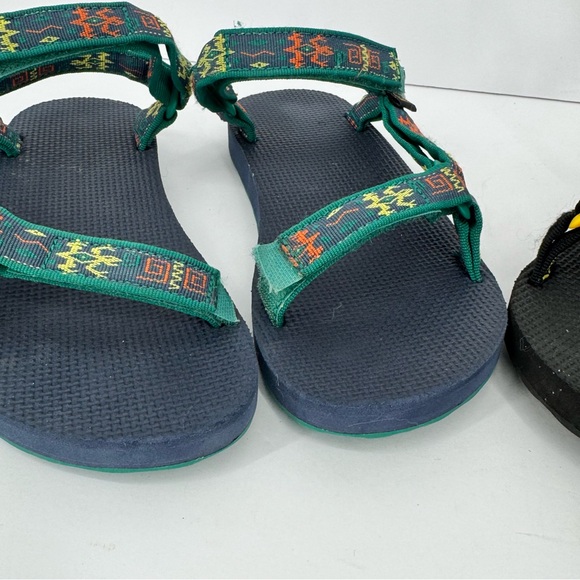 Teva Boys Original Universal Water Sandal Lot 2 Pairs Smiley Face Gecko Size 5 - Picture 2 of 8